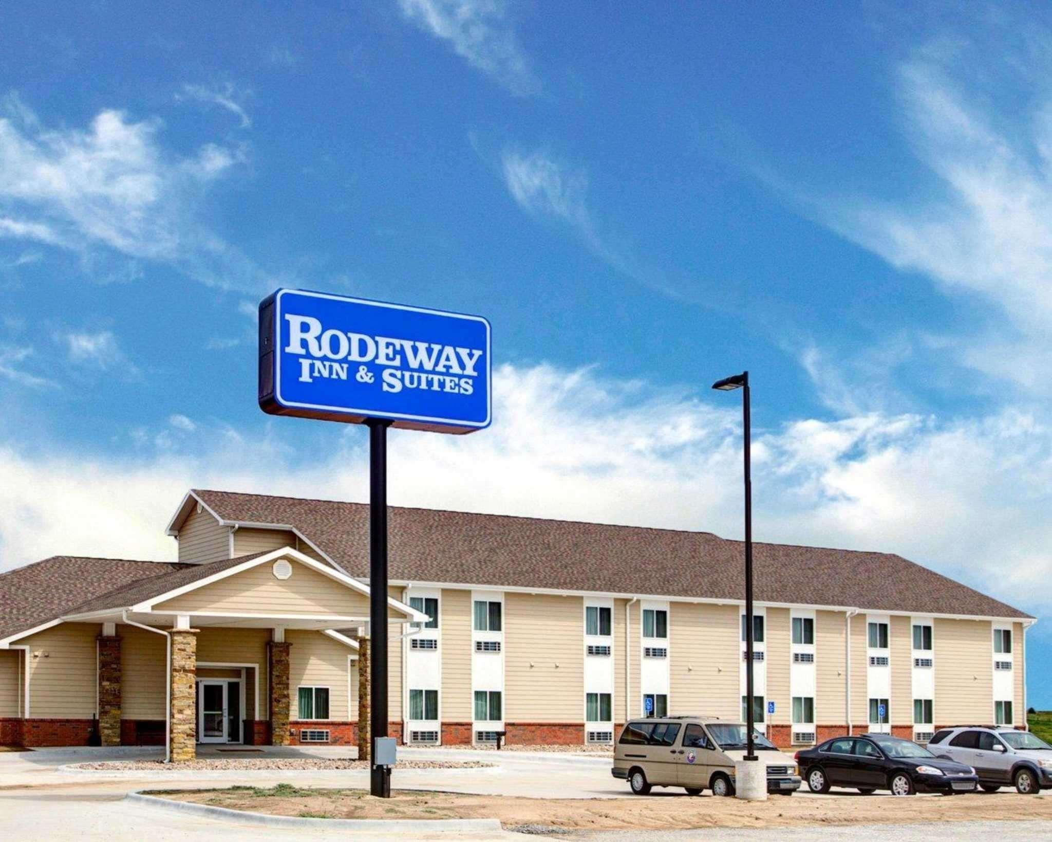 Rodeway Inn & Suites Phillipsburg Экстерьер фото